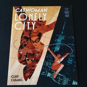 Catwoman: Lonely City #1